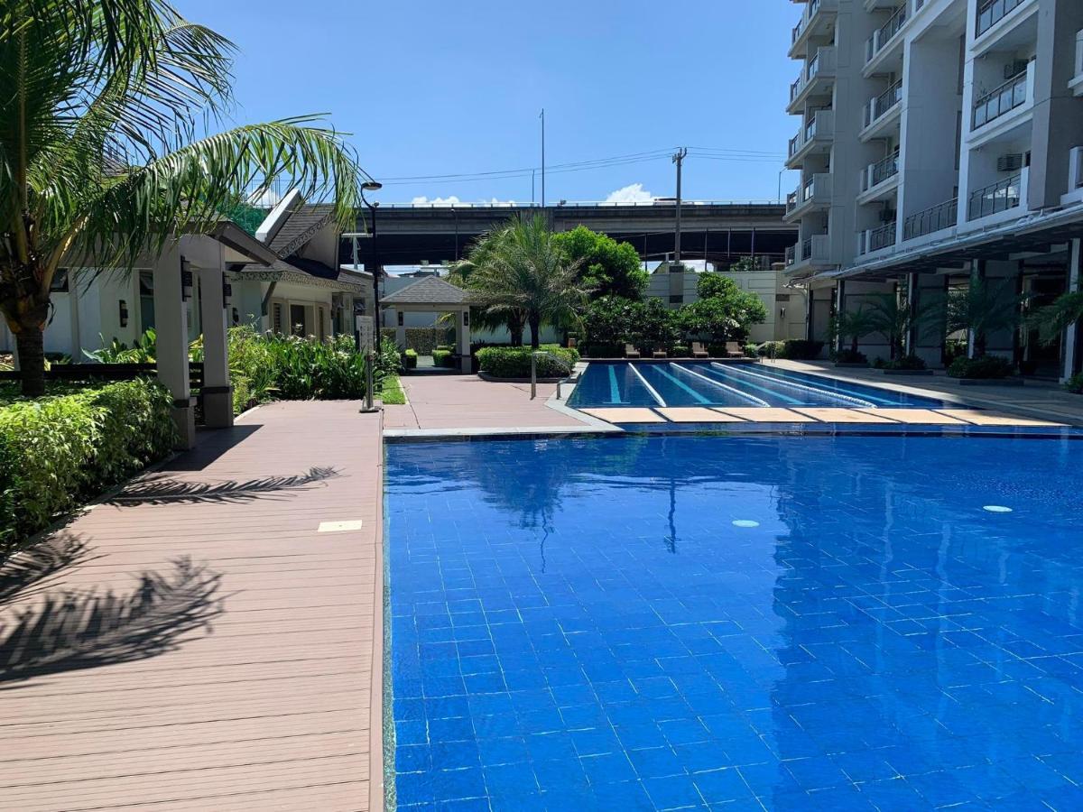 Ramiro Haven Staycation マニラ市 エクステリア 写真