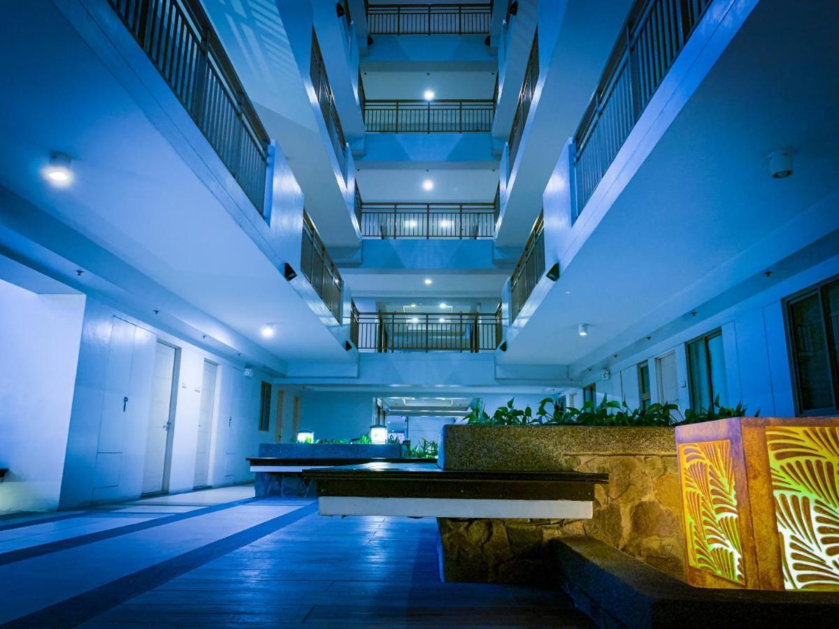 Ramiro Haven Staycation マニラ市 エクステリア 写真