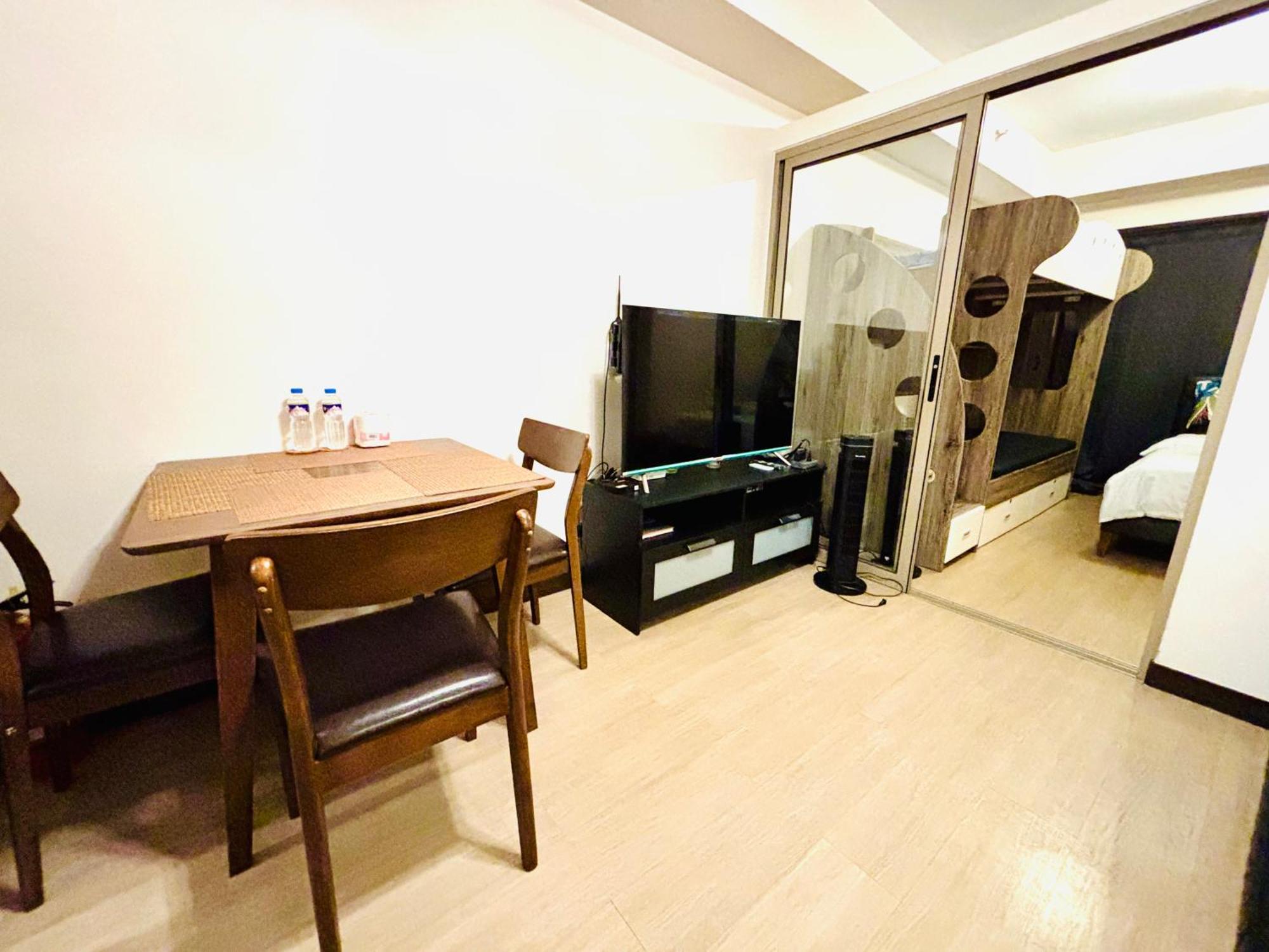 Ramiro Haven Staycation マニラ市 エクステリア 写真